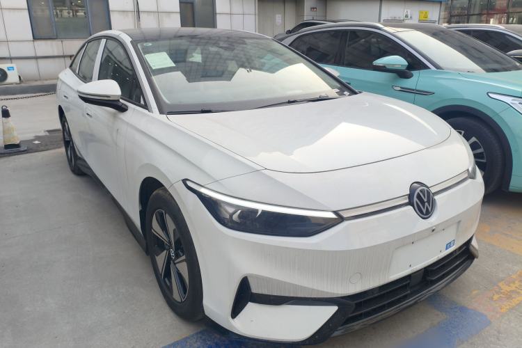 Used Volkswagen ID.7 VIZZION 2024 AIR model
