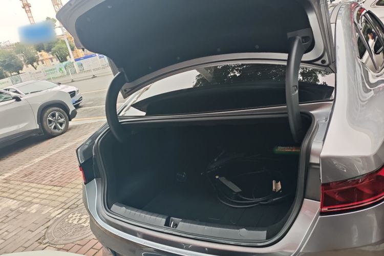 Used BYD Qin PLUS 2024 HONOR Edition DM-i 55KM Leading Model
