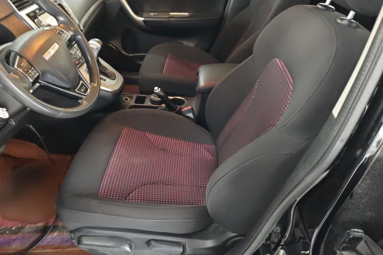 Used Haval M6 2018 Revised Version 1.5T DCT Two-Wheel Drive Urban Style
