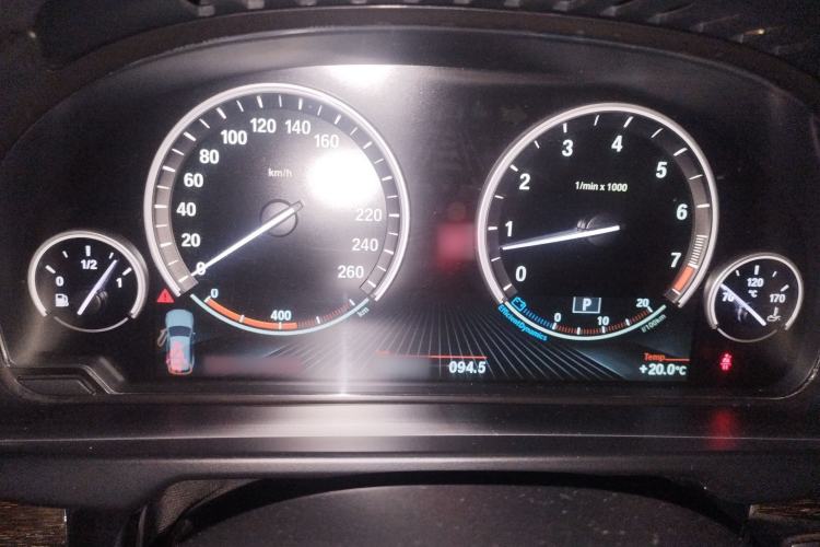 Used BMW X5 2014 xDrive35i Luxury Model
