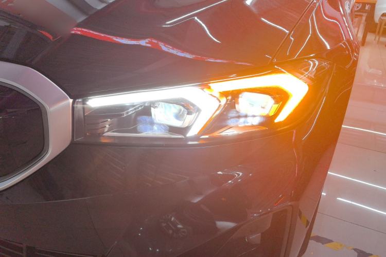 Used BMW i3 2024 eDrive 35 L
