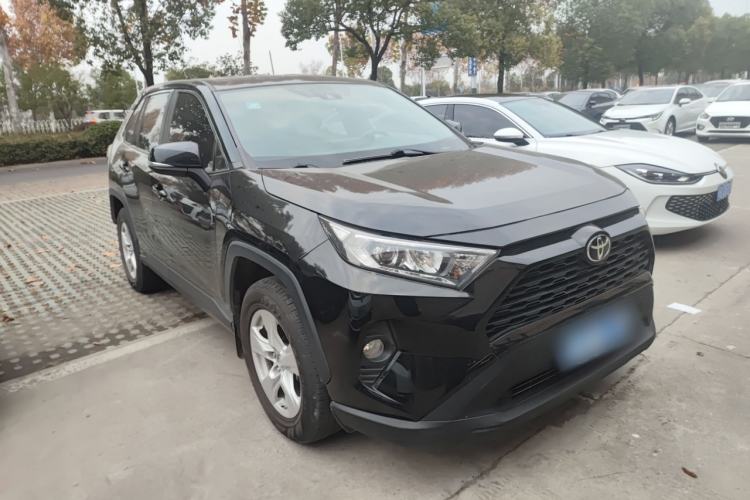 Used Toyota RAV4 2021 2.0L CVT Two-Wheel Drive Urban Edition
