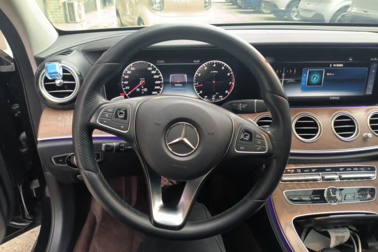 Used Mercedes-Benz E-Class 2018 Facelift E 200 L
