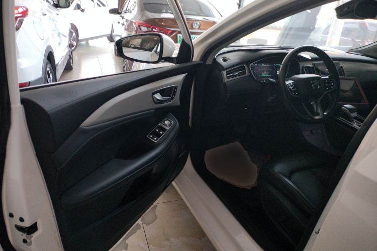 Used  ER6 2020 620 km Smart Edition