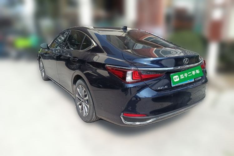 Used Lexus ES 2022 200 Excellence Edition
