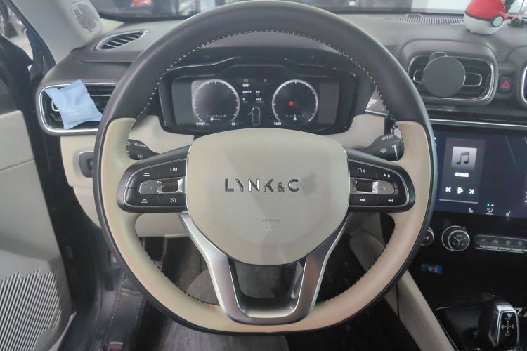 Used Lynk & Co 02 2018 1.5T DCT Two-Wheel Drive Zhaopu Version China V Standard
