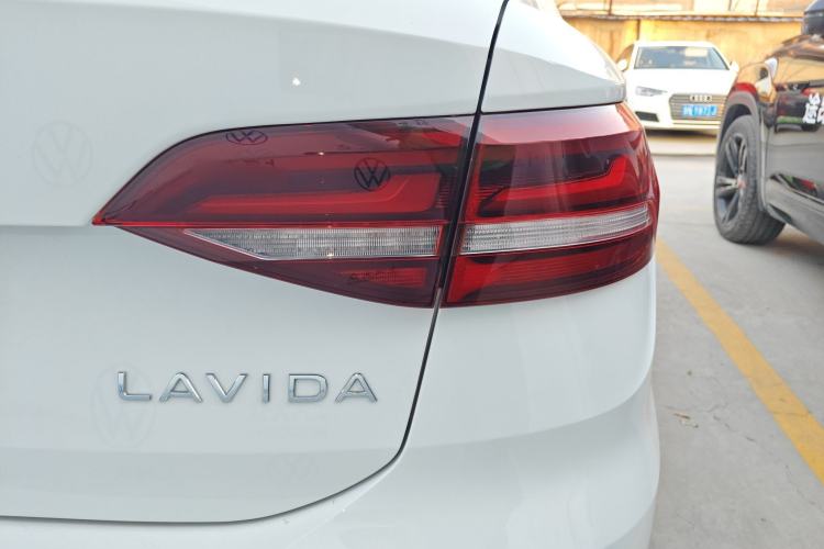 Used Volkswagen Lavida 2024 300TSI DSG Starry Sky Leading Edition
