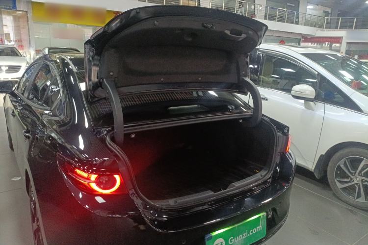 Used Mazda Mazda 3 Axela 2023 2.0L Automatic Zhiyao Edition
