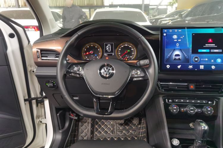 Used Volkswagen Tharu 2019 280TSI Two-Wheel Drive Luxury Edition China V Standard