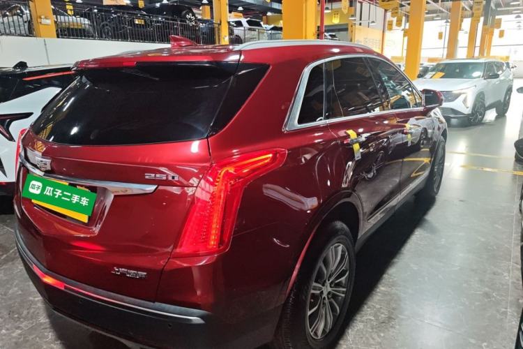 Used Cadillac XT5 2018 25T Luxury Model
