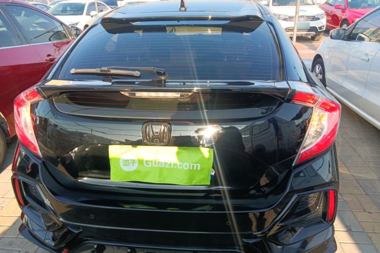 Used Honda Civic 2021 HATCHBACK 220TURBO CVT Trendy Cool Edition
