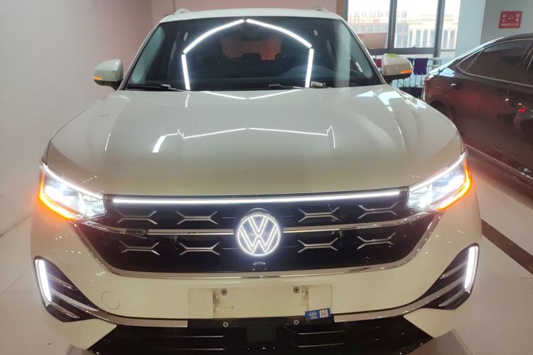 Used Volkswagen Tayron 2024 330TSI Two-Wheel Drive R-Line High-Energy Version