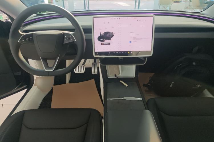 Used Tesla Model 3 2023 Long-Range All-Wheel-Drive Version
