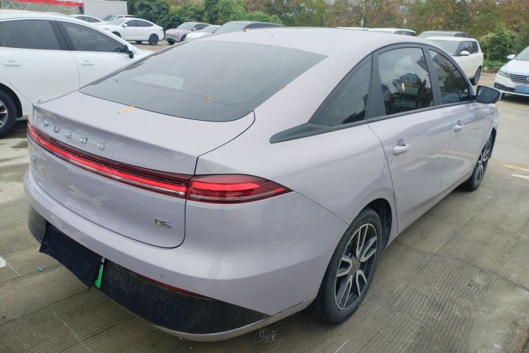 Used Roewe D6 2025 450km Deluxe Edition
