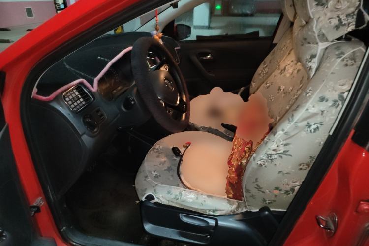 Used Volkswagen Polo 2016 1.6L Automatic Comfort Model