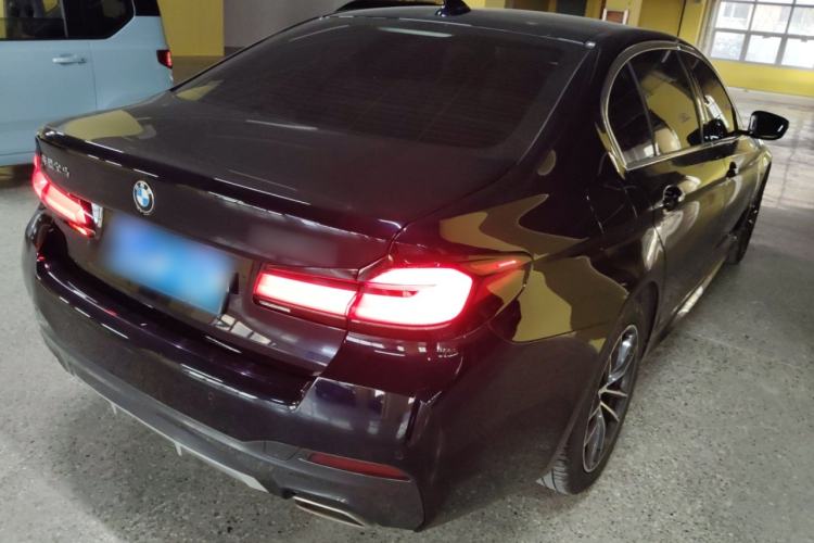 Used BMW 5 Series 2022 Second Facelift 525Li M Sport Package
