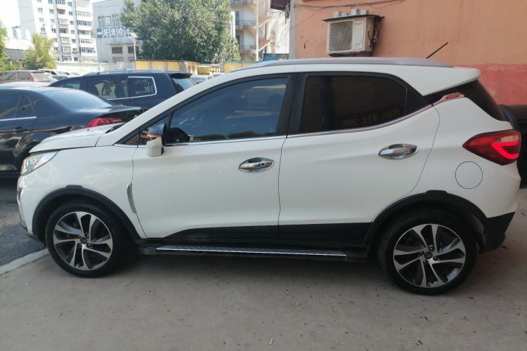 Used BYD Yuan 2016 1.5L Manual Luxury Model
