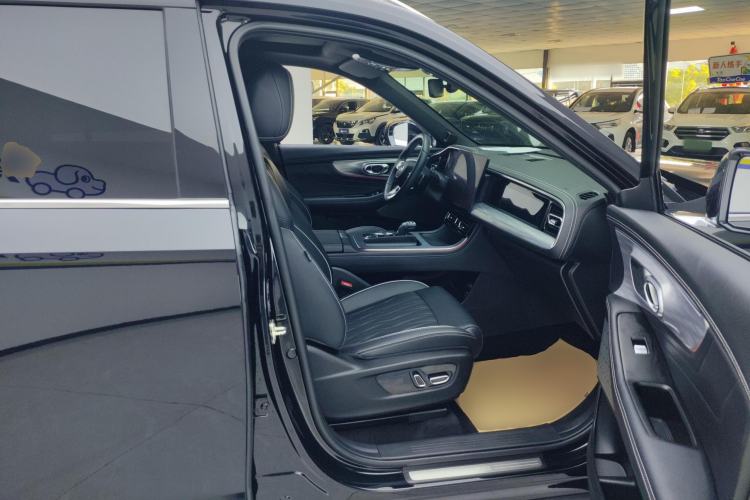 Used GAC Trumpchi GS8 2022 Flagship Series 2.0 TGDI Two-Wheel-Drive Prestige Edition (7 Seats)
