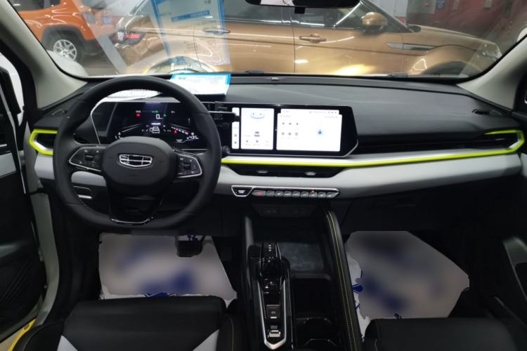 Used Geely Auto Coolray 2022 Bin Yue COOL 1.5TD DCT Hot Engine Edition
