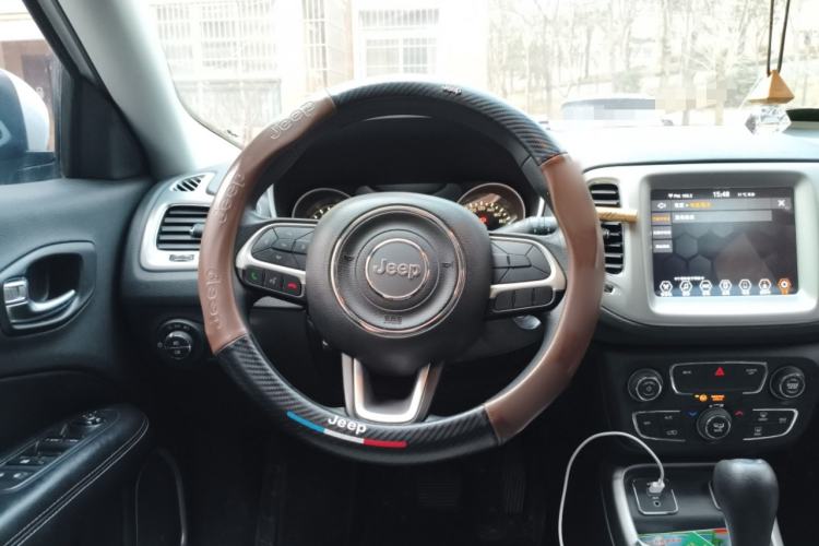 Used  Compass 2019 220T Automatic Enjoyment Version