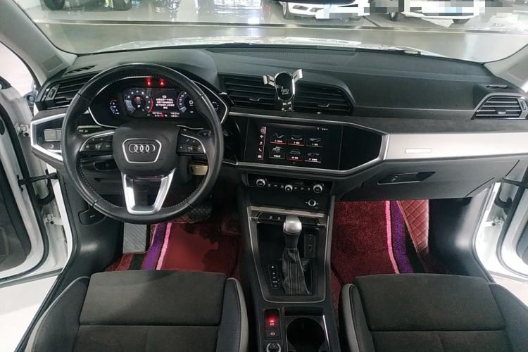 Used Audi Q3 2020 35 TFSI Ambition Dynamic Edition
