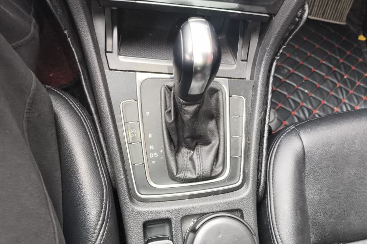 Used Volkswagen Golf 2019 200TSI DSG Comfort & Ambition Edition China VI Standard
