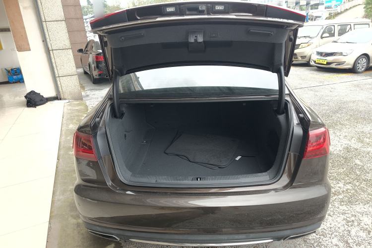 Used Audi A6L 2018 30th Anniversary Edition TFSI Trendy Model
