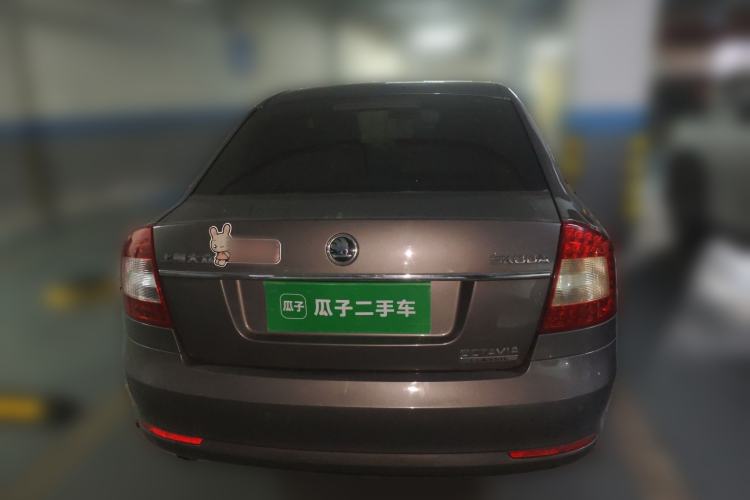 Used Skoda Octavia 2015 Classic Model 1.6L Manual Yijie Edition
