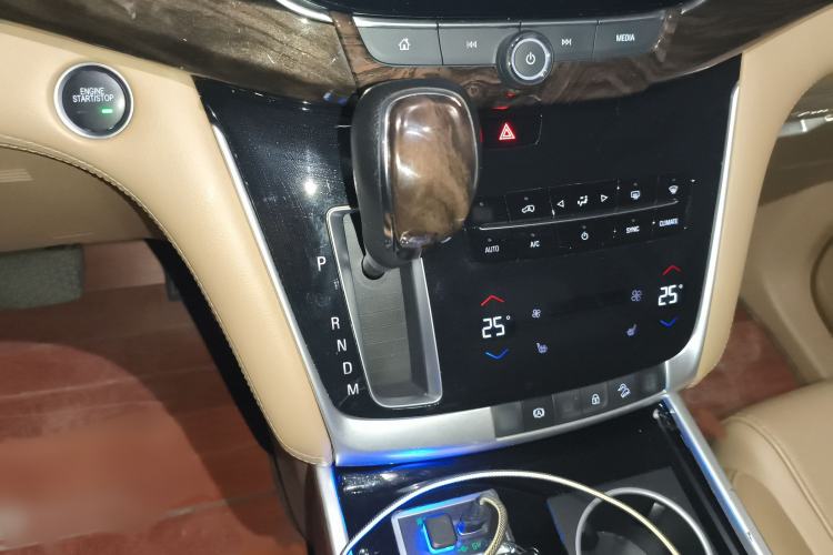 Used Buick GL8 2018 ES 28T Luxury Model China VI Standard
