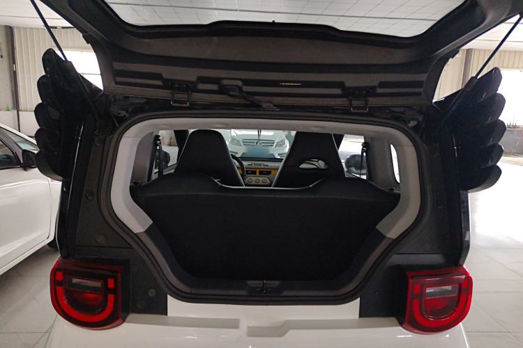 Used Chery QQ Ice Cream 2022 120km Conical Shape Lithium Iron Phosphate