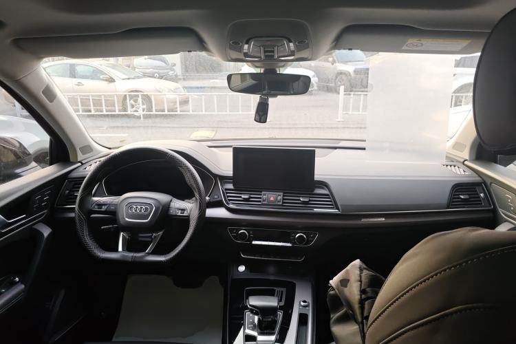 Used Audi Q5L 2022 45T Luxury Dynamic Model
