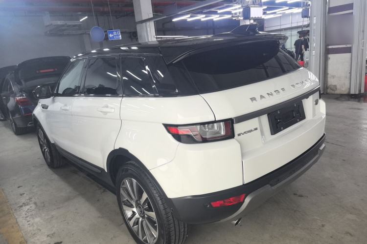 Used Land Rover Range Rover Evoque 2018 240 PS SE Smart Brilliance Edition
