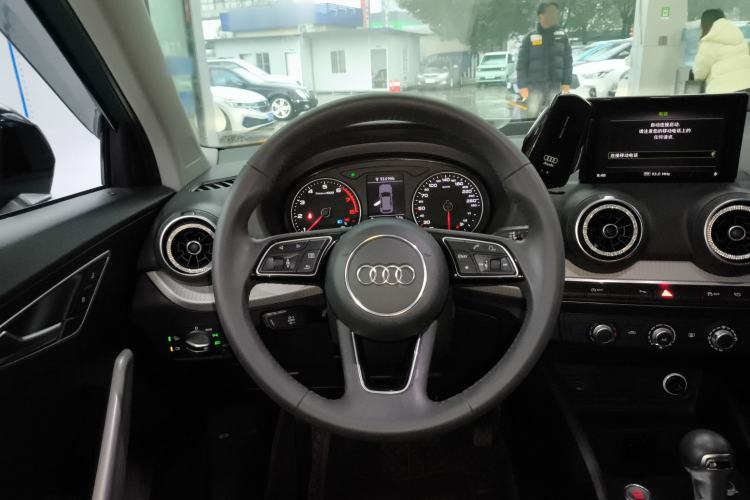 Used Audi Q2L 2021 35 TFSI Progressive Dynamic Edition