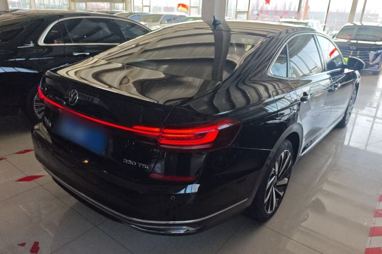 Used Volkswagen Passat 2022 330TSI Starry Elite Edition Custom Version
