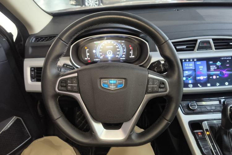 Used Geely Auto Emgrand X7 Sport 2018 1.8TD Automatic Two-Wheel Drive Smart Connect 4G Internet Edition