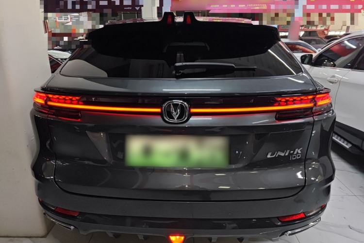 Used Changan UNI-K iDD 2022 Blue Whale iDD 130km 1.5T Prestige Model
