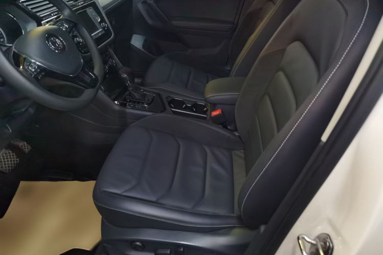 Used Volkswagen Tiguan L 2017 330TSI Automatic Two-Wheel Drive Comfort Edition
