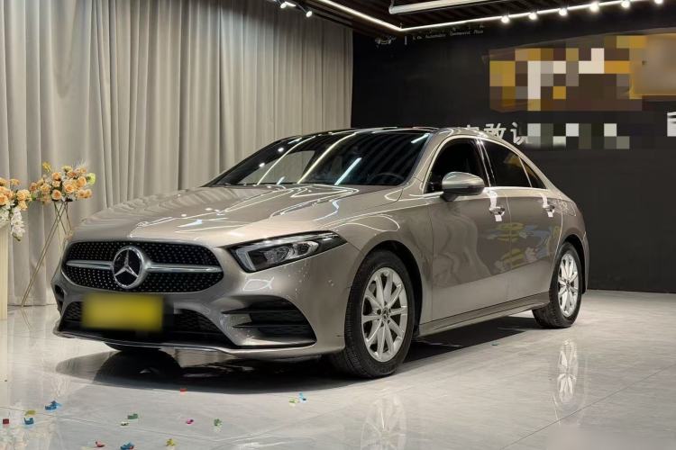 Used Mercedes-Benz A-Class 2021 A 200 L Sport Sedan Fashion Model