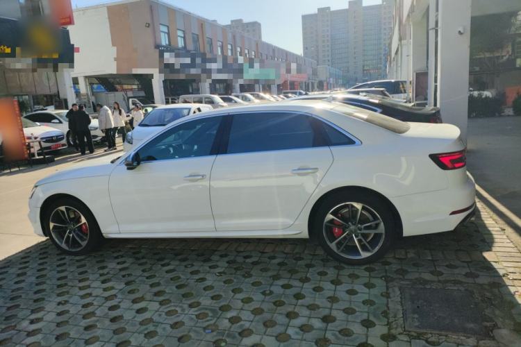 Used Audi A4L 2019 40 TFSI Ambition China VI