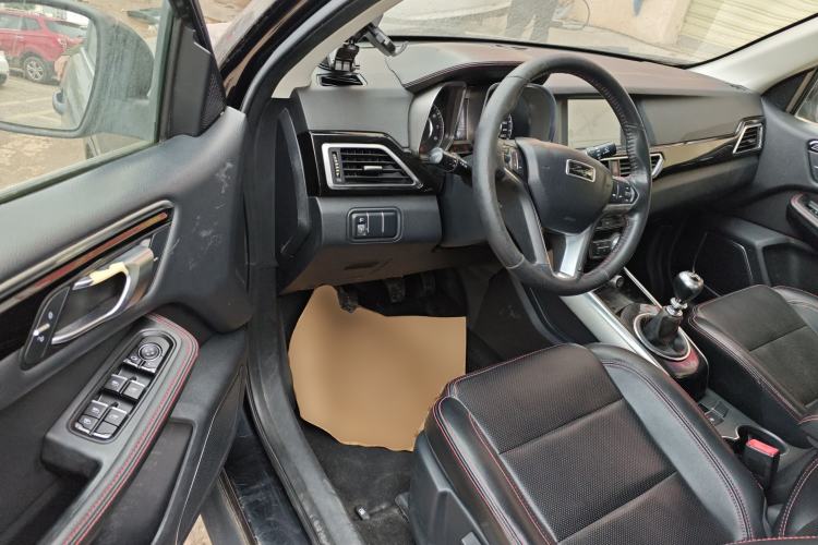 Used Zotye Domy X5 2016 1.5T Manual Luxury 7-Seater China V Emission Standard
