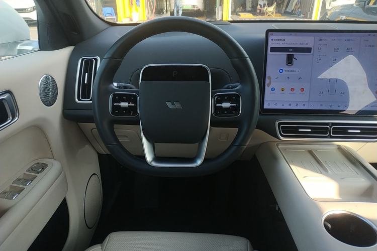 Used Li Auto L7 2024 Ultra Model

