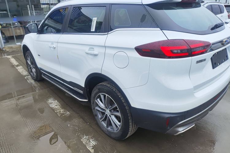 Used Geely Auto Emgrand X7 Sport 2020 1.8TD DCT Two-Wheel Drive Smart Connect 4G-Enabled Version
