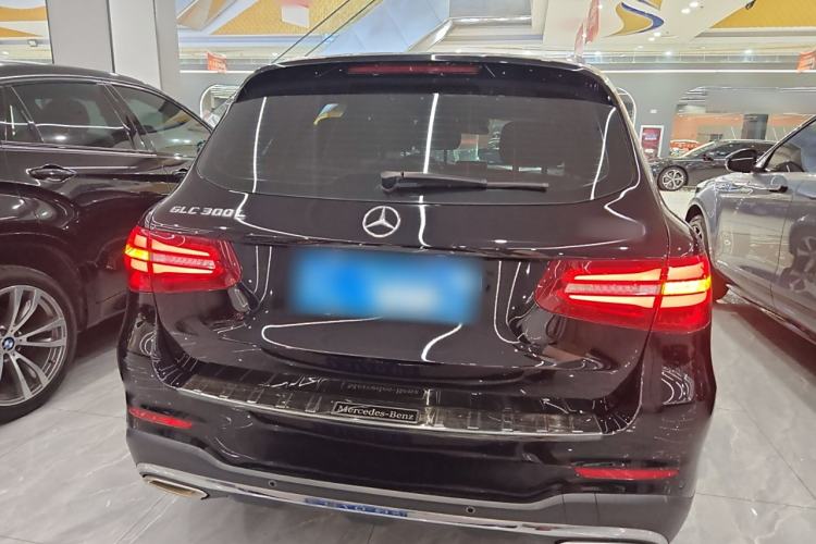 Used Mercedes-Benz GLC 2019 GLC 260 L 4MATIC Luxury Model
