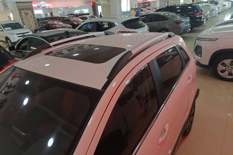 Used BAIC Senova X25 2015 1.5L Manual Elite Model
