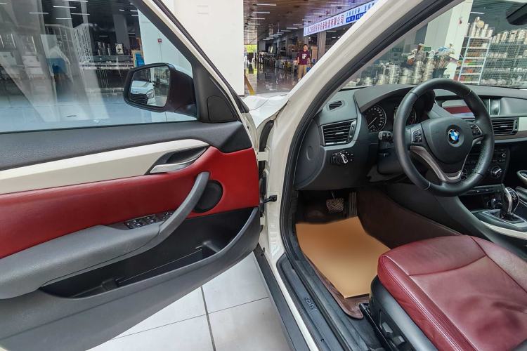 Used BMW X1 2014 sDrive18i Fashion Model
