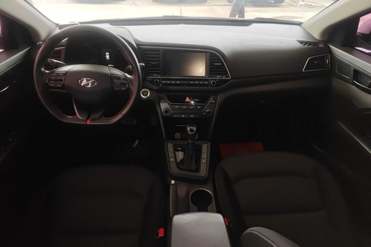 Used Hyundai Elantra 2018 1.4T Dual-Clutch Xuan Dong · Dynamic Edition
