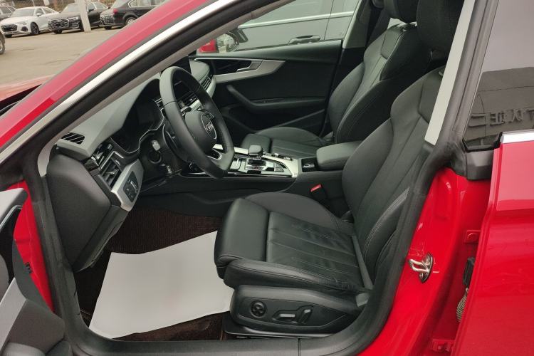 Used Audi A5 2023 Sportback 40 TFSI Fashionable and Dynamic Model
