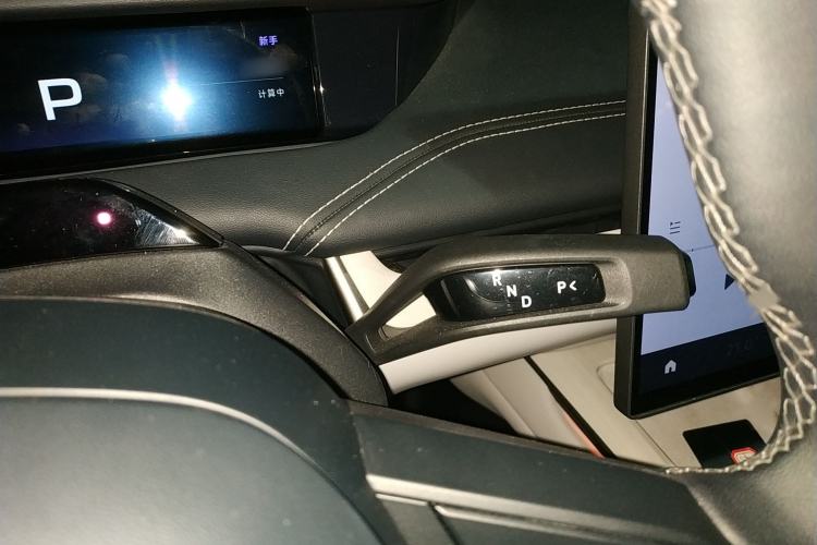 Used  SU7 2024 Four-Wheel Drive Ultra-Long Range Advanced Intelligent Driving Max Edition