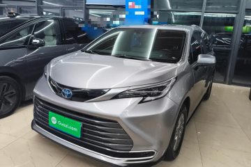 Used Toyota Sienna 2021 2.5L Hybrid Premium Edition