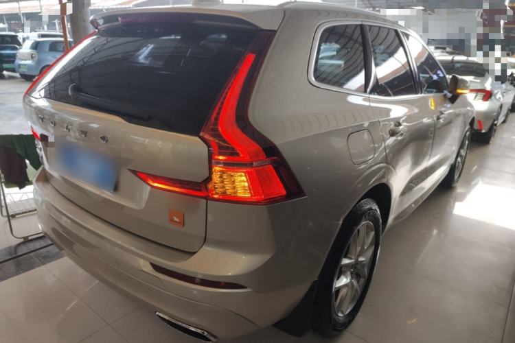 Used Volvo XC60 2019 T5 4x4 Smart Edition China V Standard

